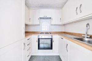 Kitchen- click for photo gallery